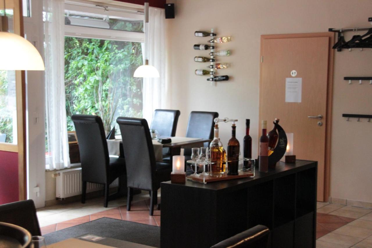 Отель Restaurant Fischbeck'S Grossenkneten Экстерьер фото